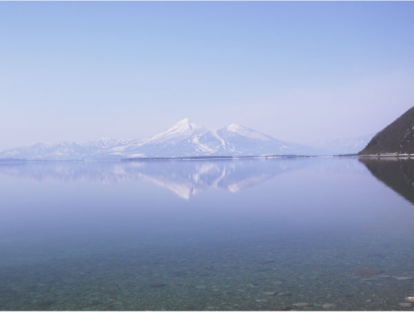 猪苗代湖と磐梯山の写真